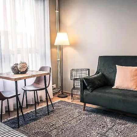 The Swan House By Ylma 3* Reykjavík